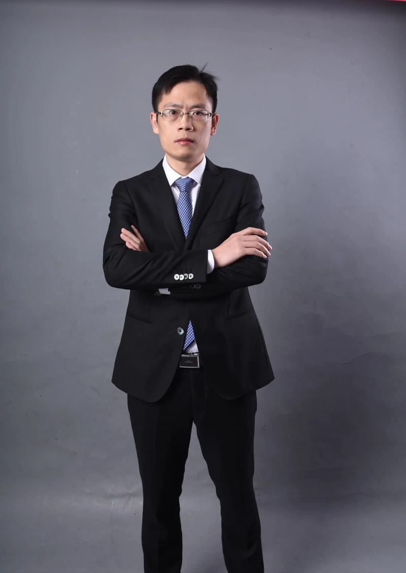 沈书言 创始人 & 执行董事